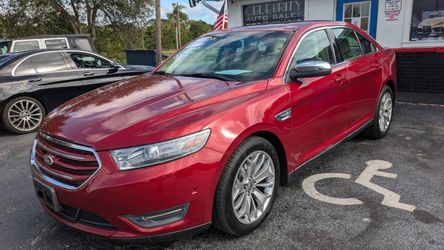 2013 Ford Taurus