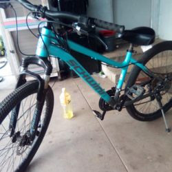 Schwinn Twenty Seven Five Mountain Bike 