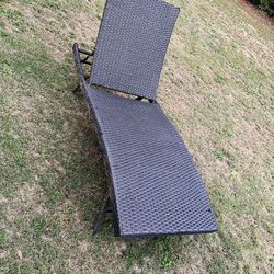 Outdoor Chaise Lounger Chair