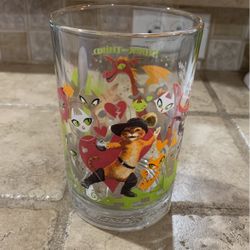 McDonald's Dreamworks SHREK THE THIRD GLASS Collector's Cup DONKEY Puss N Boots