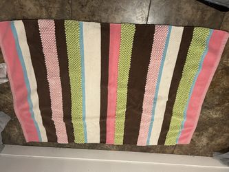 5’4”x 3 Thick Rug $20 Gr8 Cond. I Have 2 Identical Rugs 