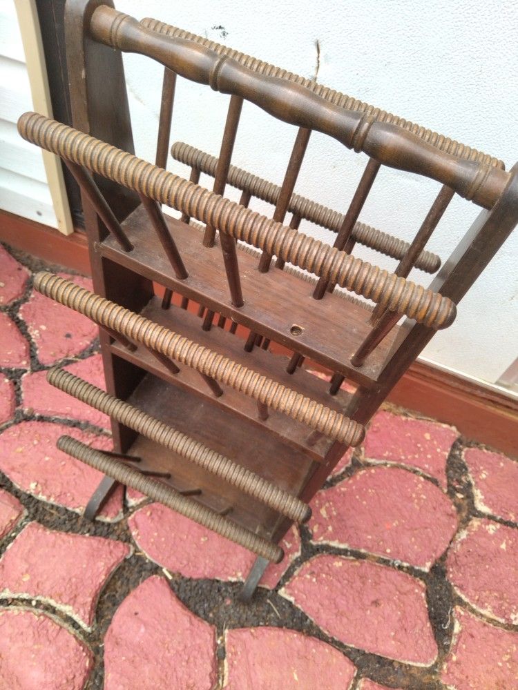 Magazine Rack