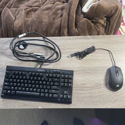 Corsair Gaming Keyboard And Mouse Bundle