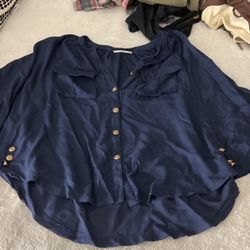 Womens Top Or Blouse Size S/m