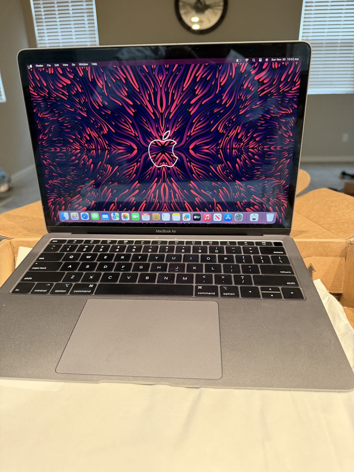 Apple MacBook Air with Fingerprint Sensor 