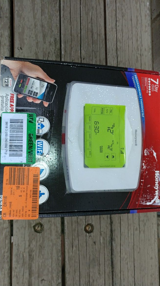 Wi-fi programmable touchscreen thermostat by Honeywell