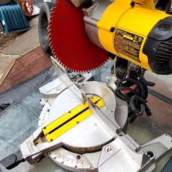 Dewalt Dw713 Mitet Saw/ Diablo Blade