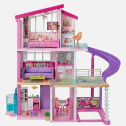 Barbie Dream House Great Condition!