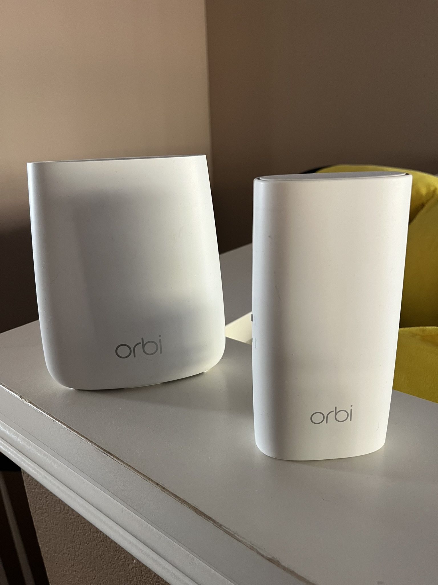 Netgear Orbi 33 Router And Extender