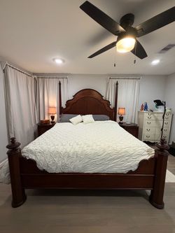 Traditional King Four-Poster Wood Bed Frame