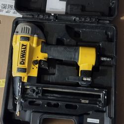 Nail Gun 16 GA  DeWalt 