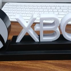 PlayStation And XBox Icons Lights