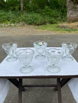 5 piece glass dessert bowls