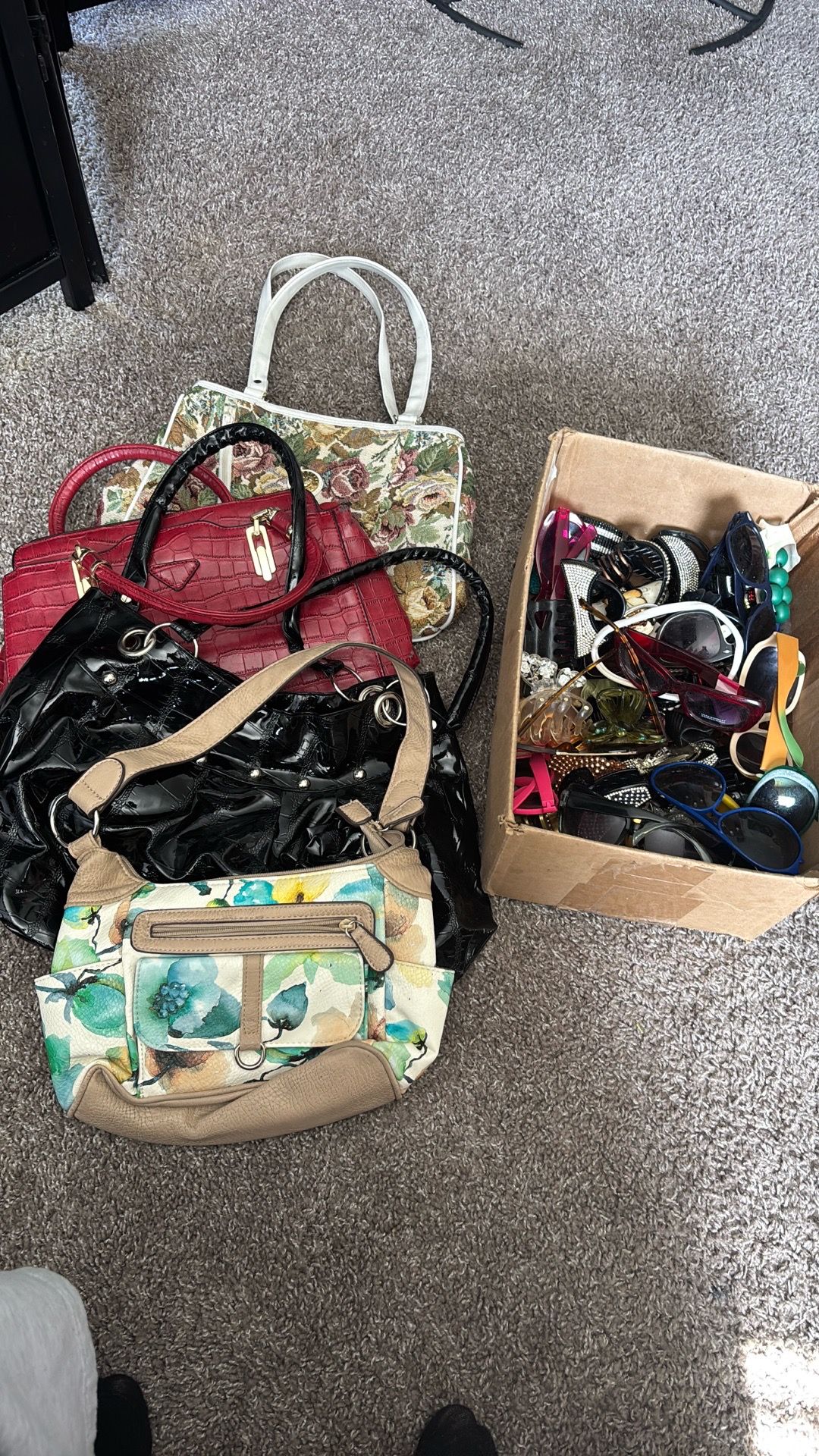 Hand bags / sunglasses/ etc
