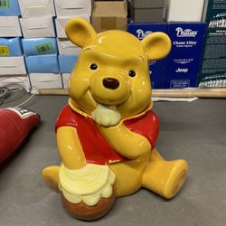 Pooh cookie jar vintage