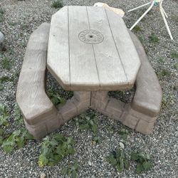 Playful Kids Picnic Table