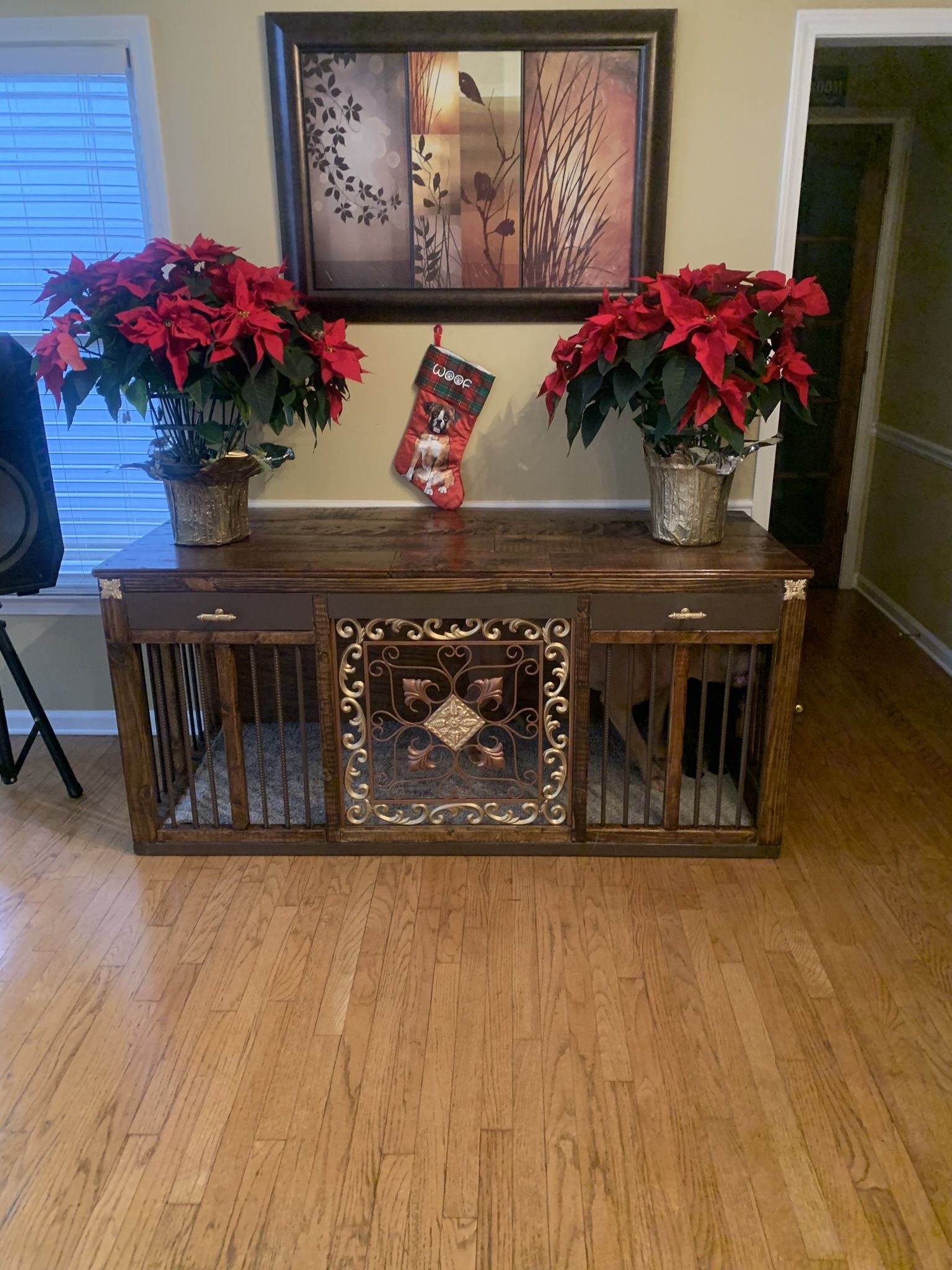 Custom Kennel's -read Description