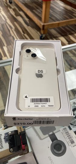 Apple iPhone 13 256GB Unlocked