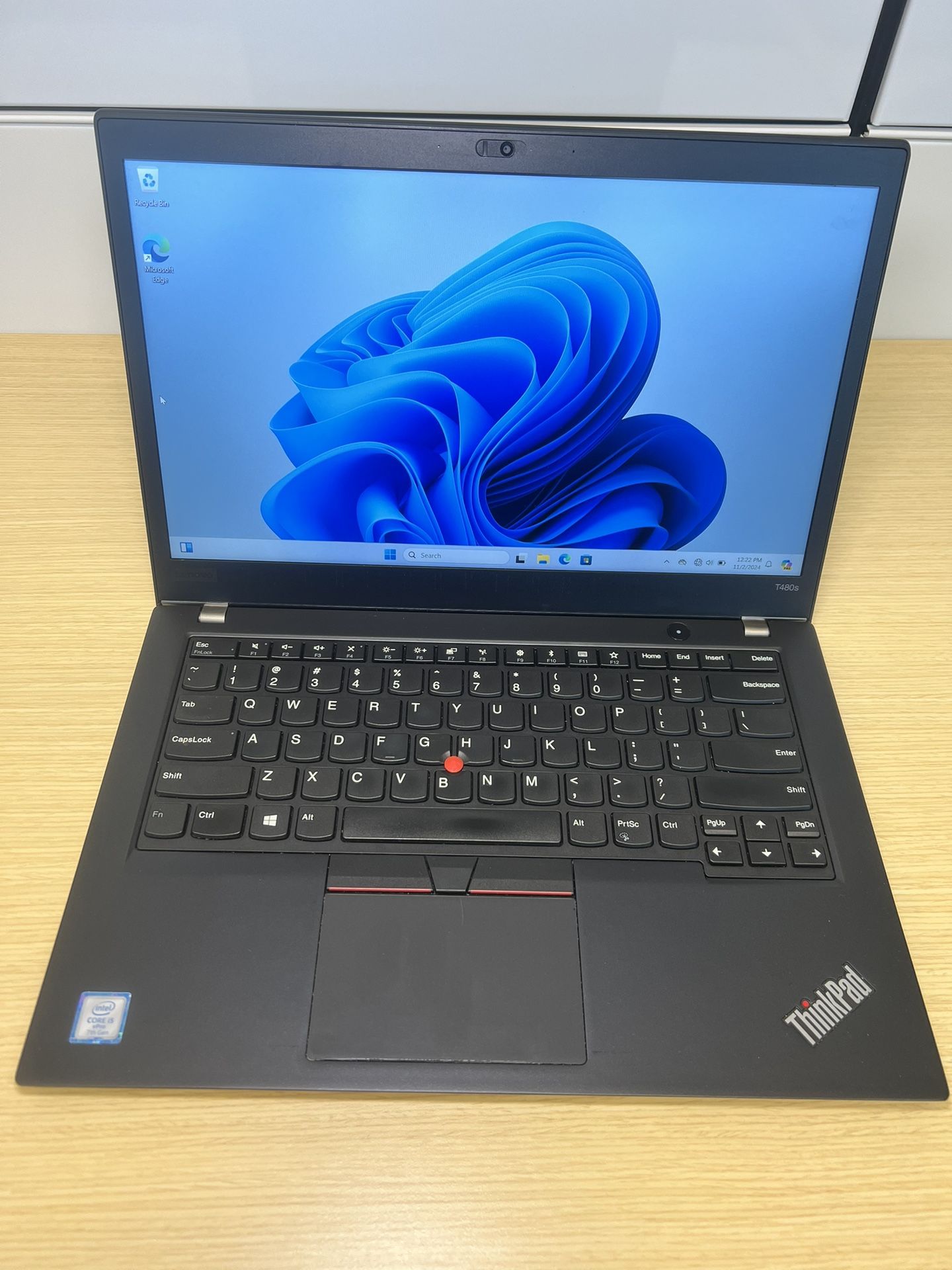 Lenovo T480S i5, 12GB RAM, 256GB SSD, 1080p touchscreen laptop