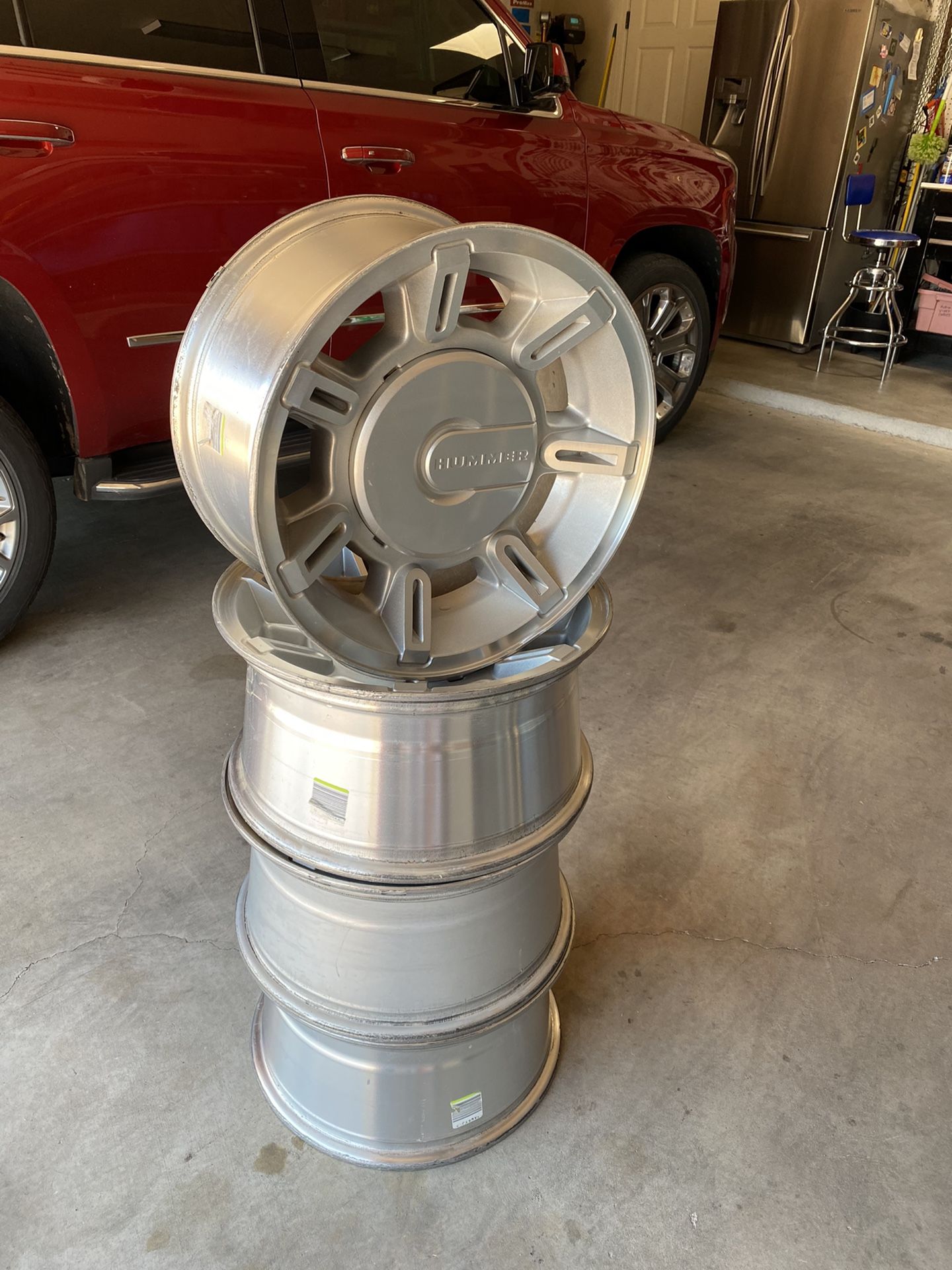 Stock Hummer Rims