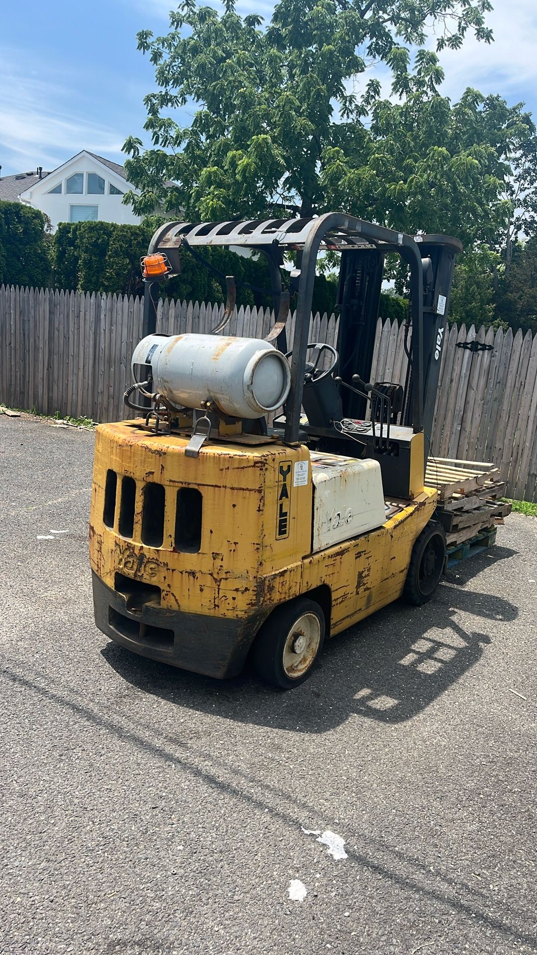 Forklift