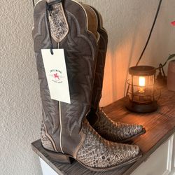 Idyllwind python snake boots size 6 brand new 