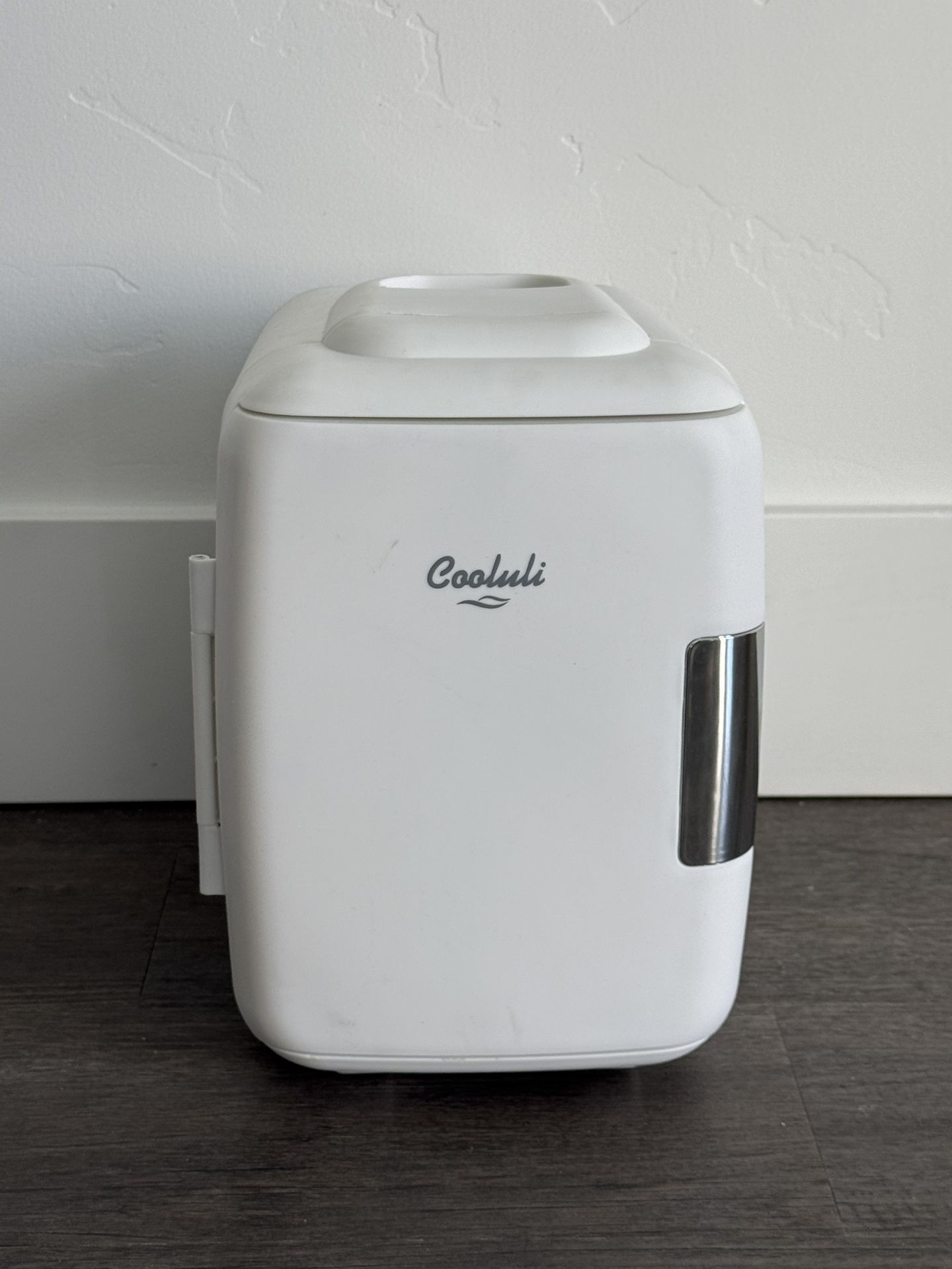 COOLULI MULTI-USE MINI FRIDGE