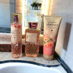 Bath & Body Works Gingham Gorgeous Set