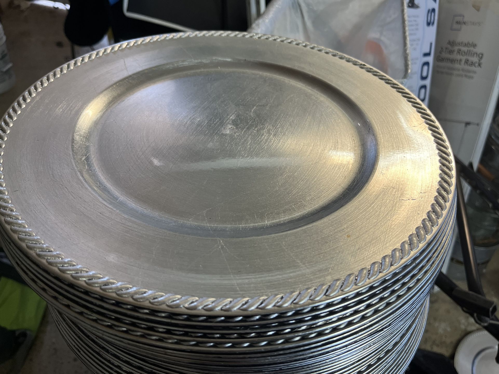 336 Silver Round Charger Plates