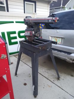 Craftsman 10 inch table saw n stand
