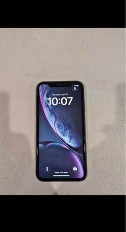iPhone XR unlocked