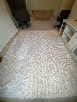 Cream Patterned 10 x 10’ Rug
