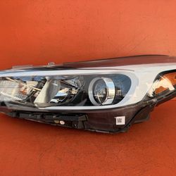 2017 2018 KIA FORTE LEFT DRIVER SIDE HEADLIGHT OEM 92101-B0XXX