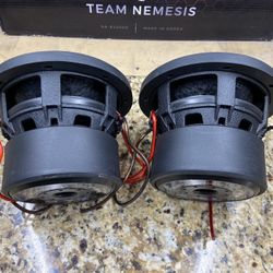 2 8” nemesis audio subwoofers 650 RMS each 