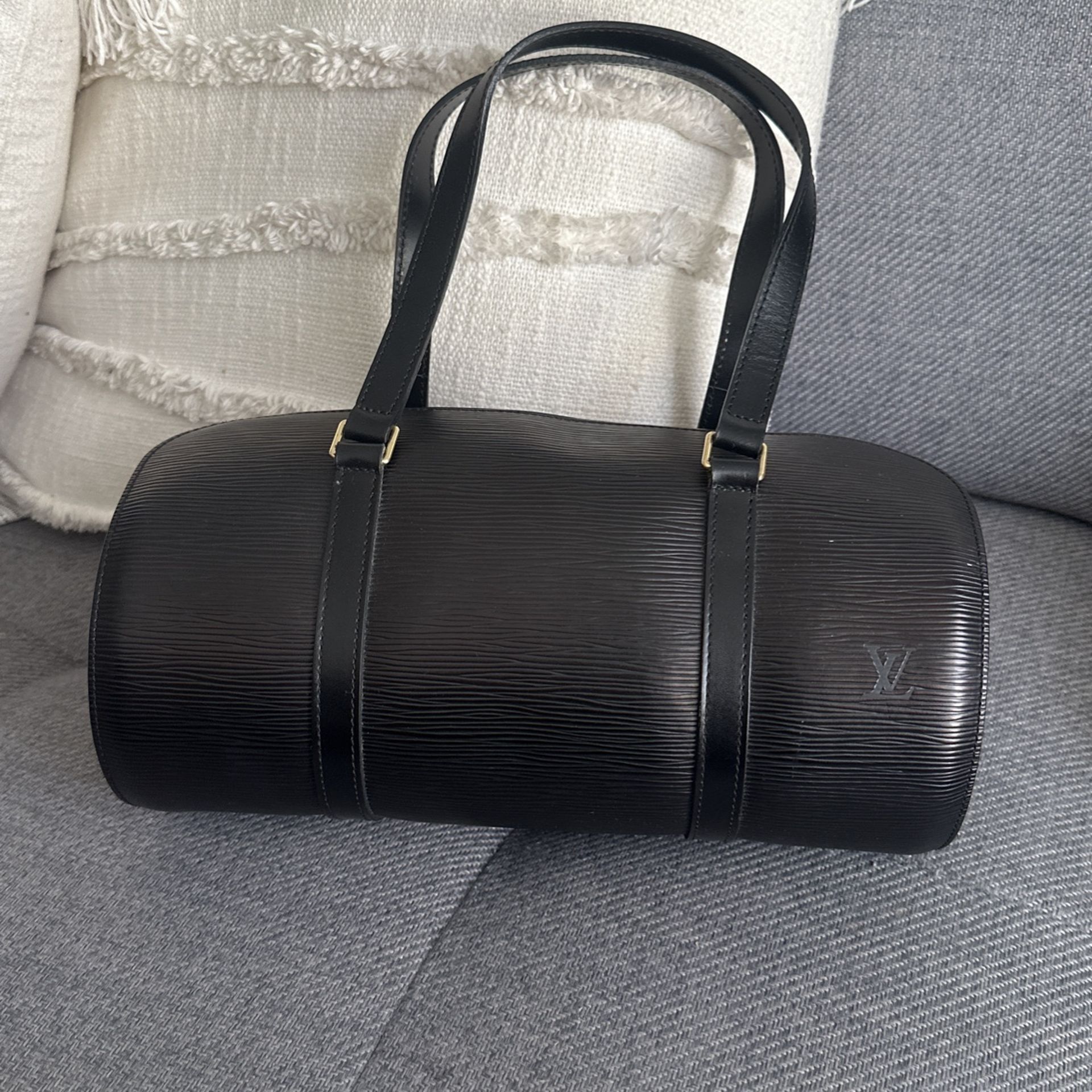 Louis Vuitton Epi Leather Black