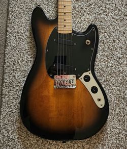 Squier Mustang Fender Squire