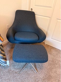 Lounge Chair