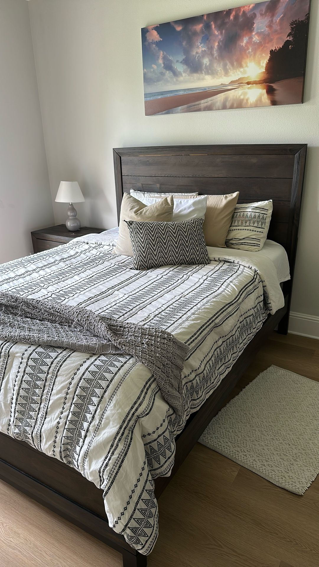 Queen Bed Set: Includes Mirror, Bed Frame & Nightstand