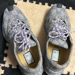 Gucci Shoes Size 9-9.5