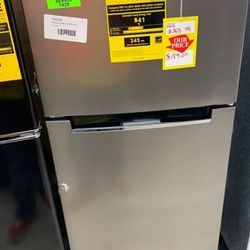 MAGIC CHEF MCDR740ST TOP FREEZER refrigerator