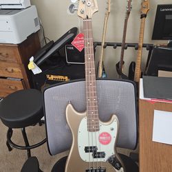 New Fender Mustang Bass