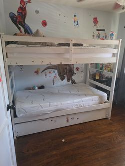 Bunk bed with daybed and stairs