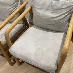 ACCENT CHAIRS