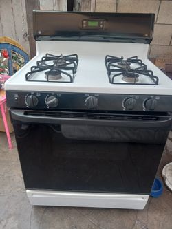 GE Stove