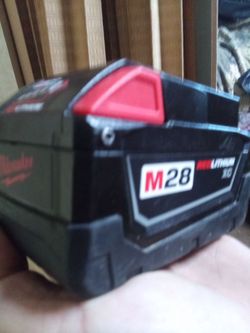 Milwaukee M28 xc battery