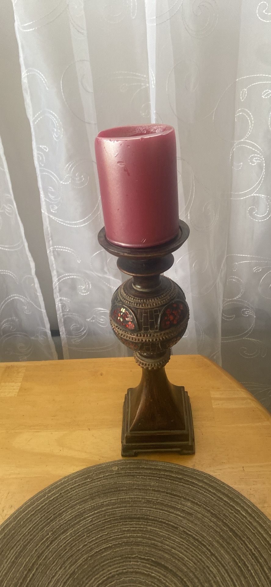 Candle holder w/ candle