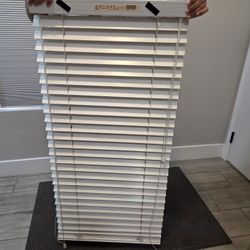 Faux Wood Horizontal Blinds 23"W x 59"H Room Darkening Window Shade with Crown Valance, Like New