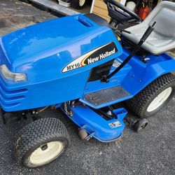 NEW HOLLAND 