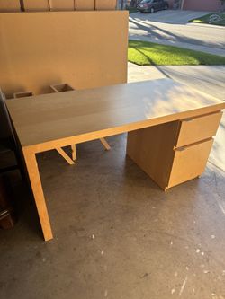 Wood desk with drawers