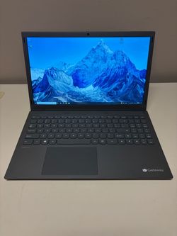 15 INCH Gateway Laptop GWTN156. Pentium Silver/4GB/128SSD. Windows 10
